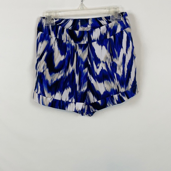 eva mendes for New York & Company Pants - Eva Mendez dressy shorts